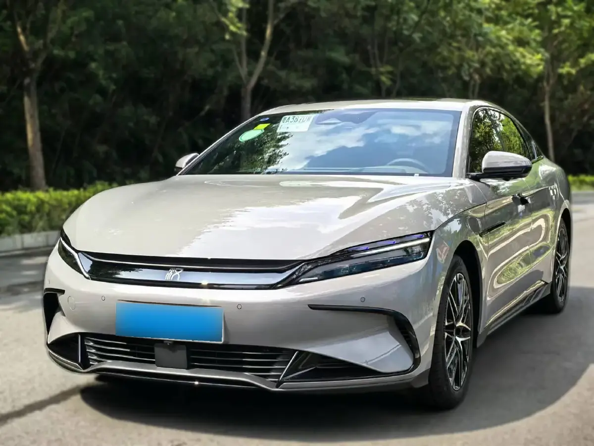 2025 BYD Han BEV 72KWH