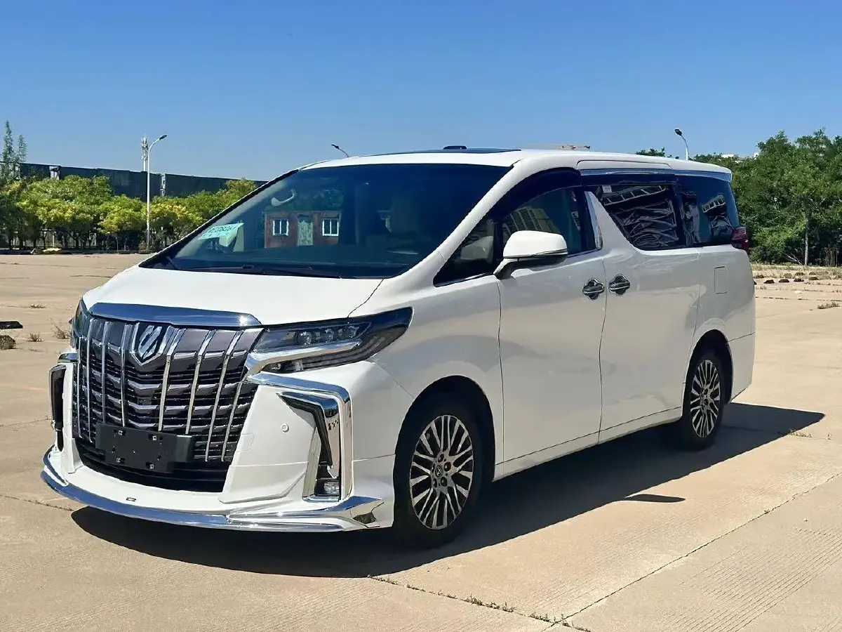 2015 Toyota Alphard 3.5L 275HP V6 6AT
