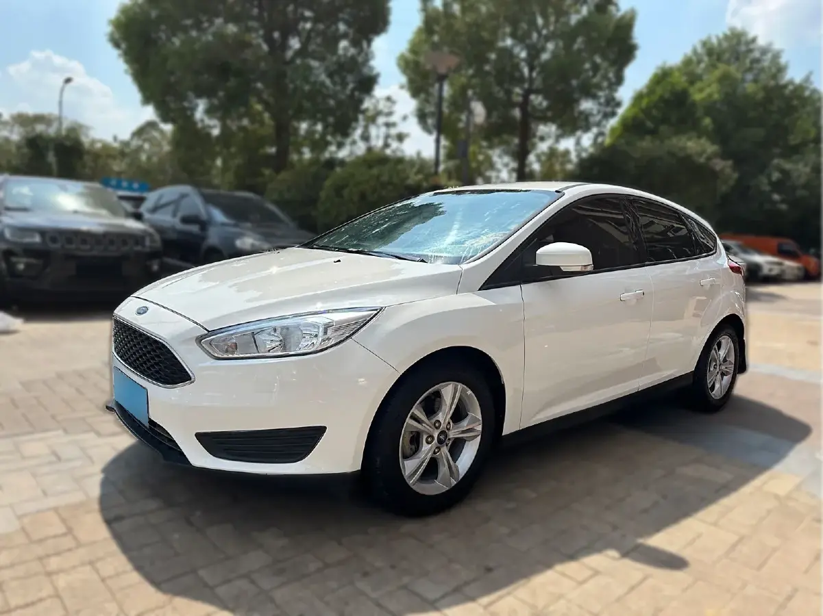 2018 Ford Focus 1.6L 125HP L4 6DCT
