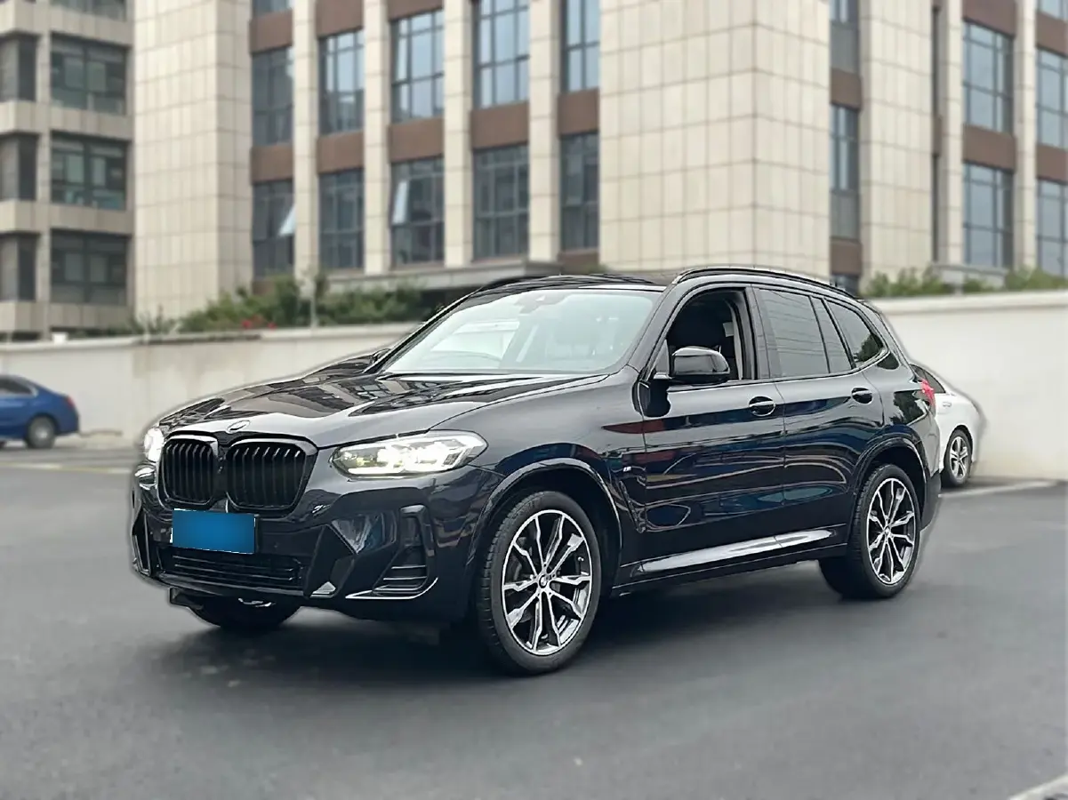 2023 BMW X3 2.0T 245HP L4 8AT