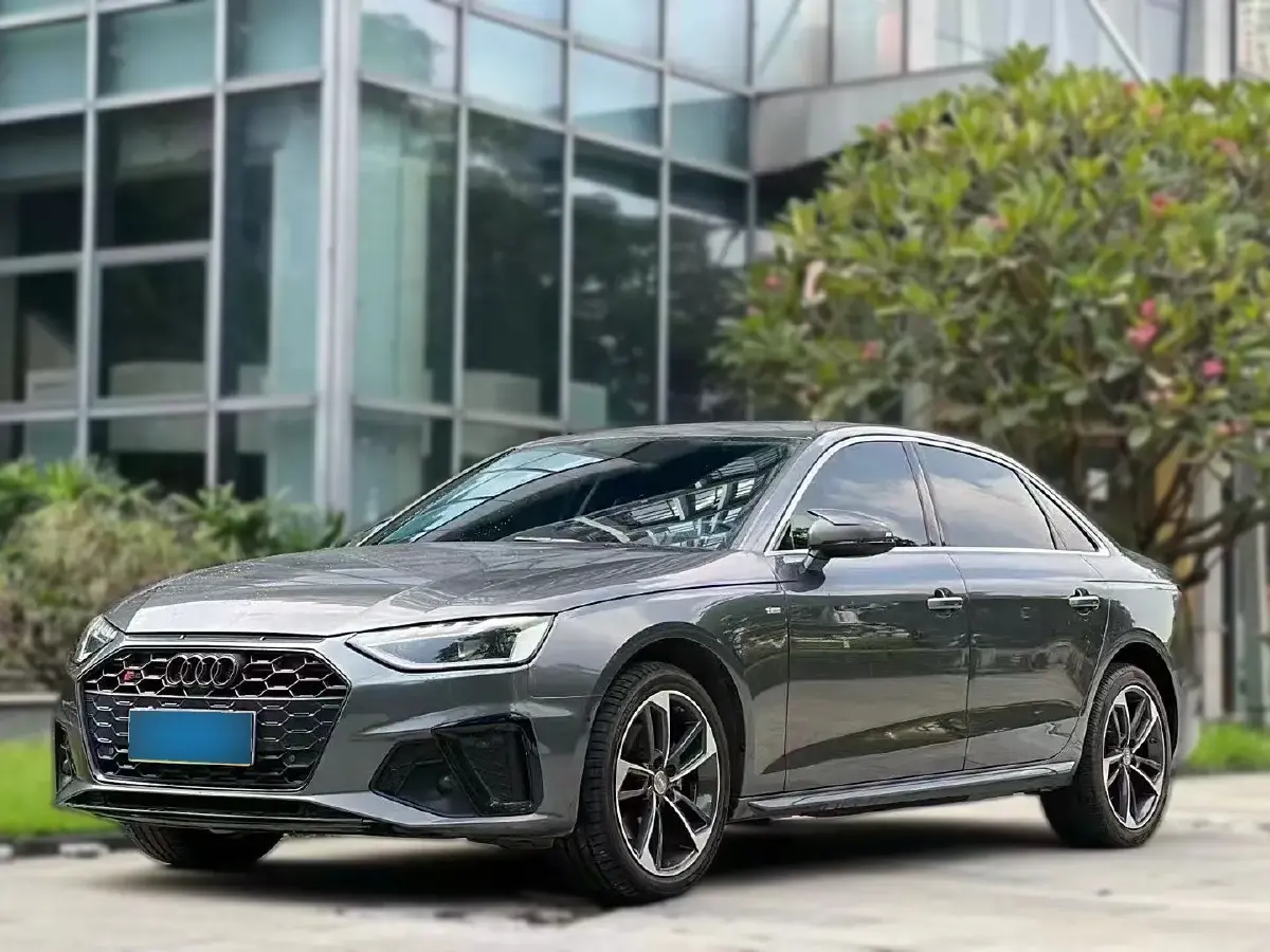 2020 Audi A4L 2.0T 190HP L4 7DCT