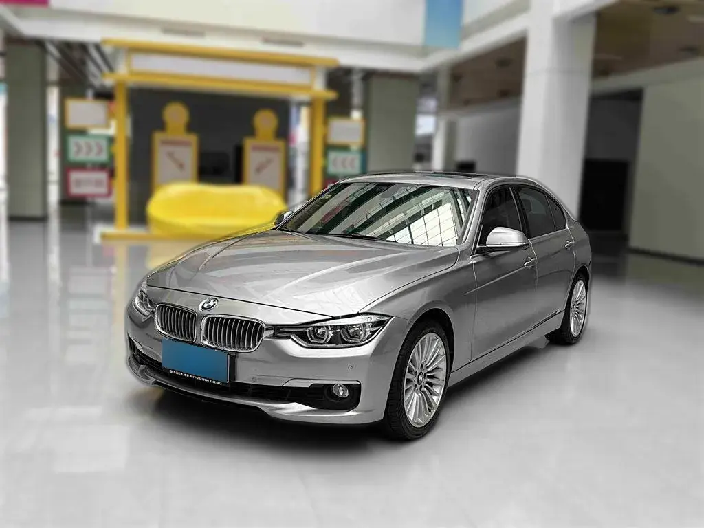 2018 BMW 3 Series 2.0T 184HP L4 8AT
