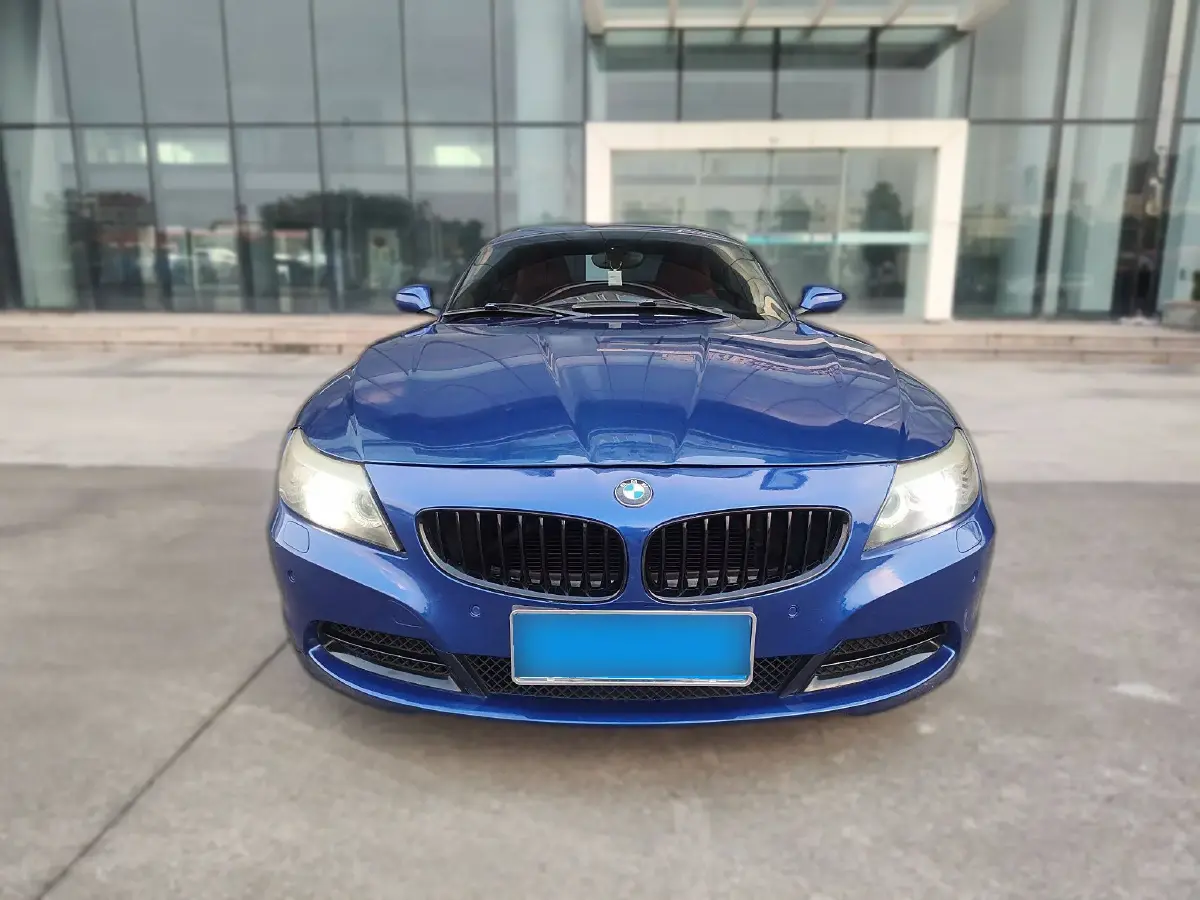 2010 BMW Z4 3.0T 306HP L6 7DCT