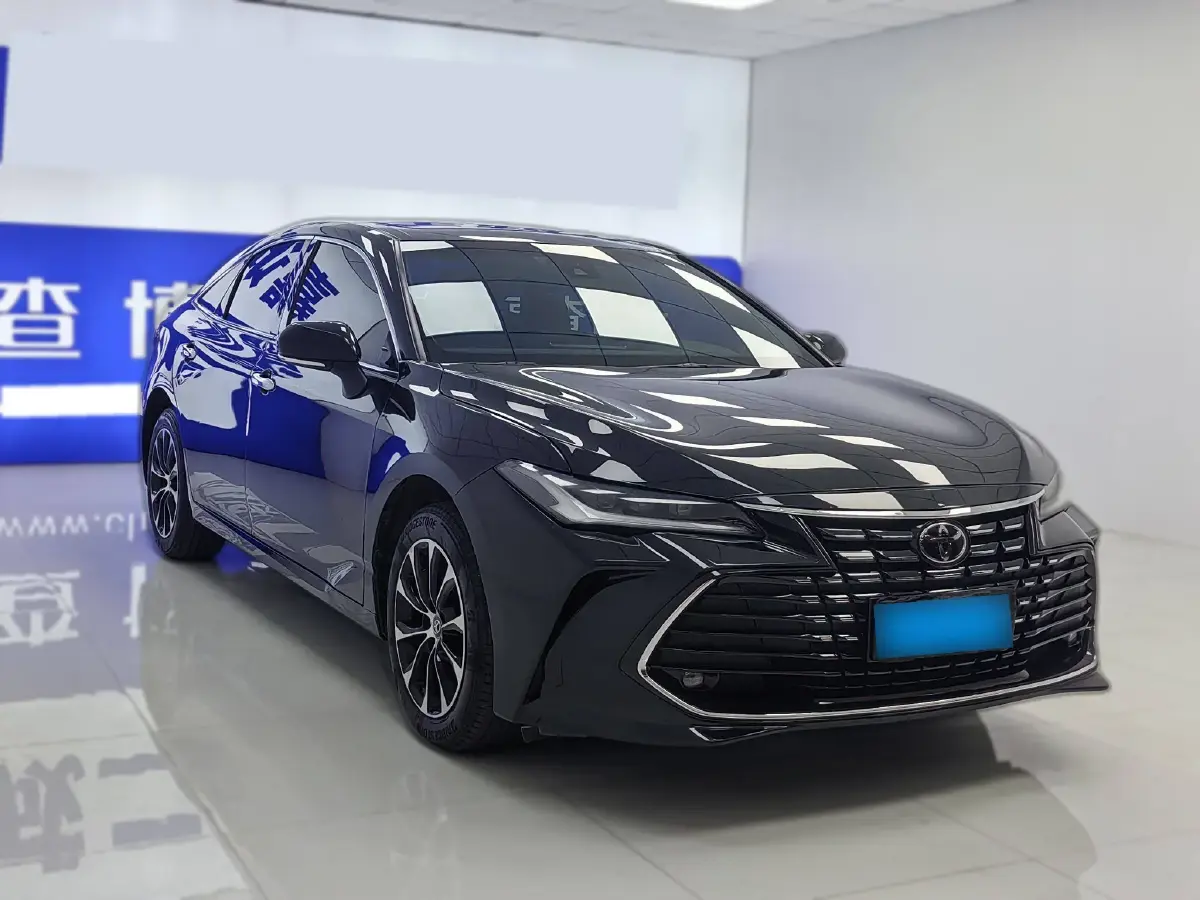 2022 Toyota Avalon 2.0L 178HP L4 CVT