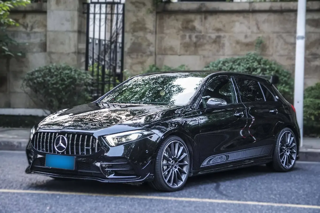 2023 Mercedes-Benz A AMG 2.0T 306HP L4 7DCT