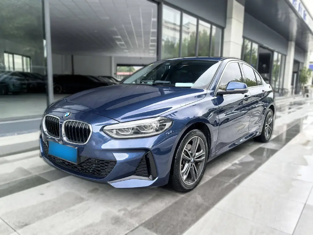 2021 BMW 1 Series 1.5T 140HP L3 7DCT