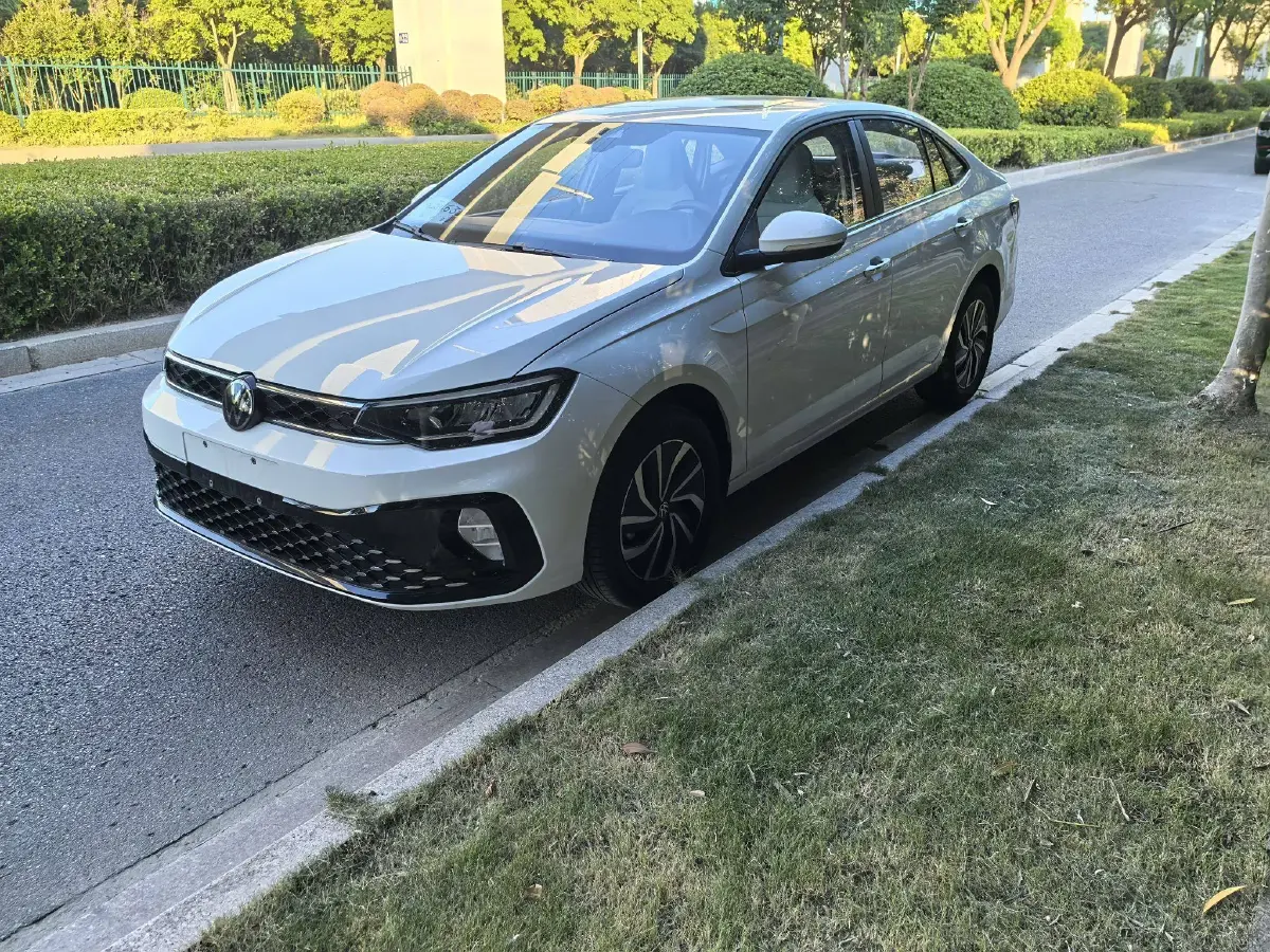 2023 Volkswagen Lavida 1.5L 110HP L4 6AT