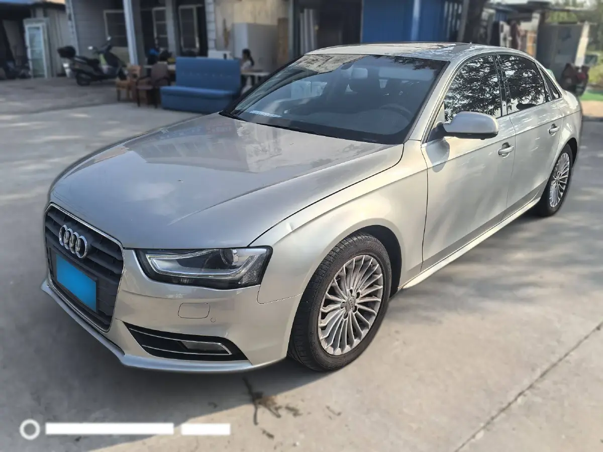 2015 Audi A4L 2.0T 180HP L4 CVT