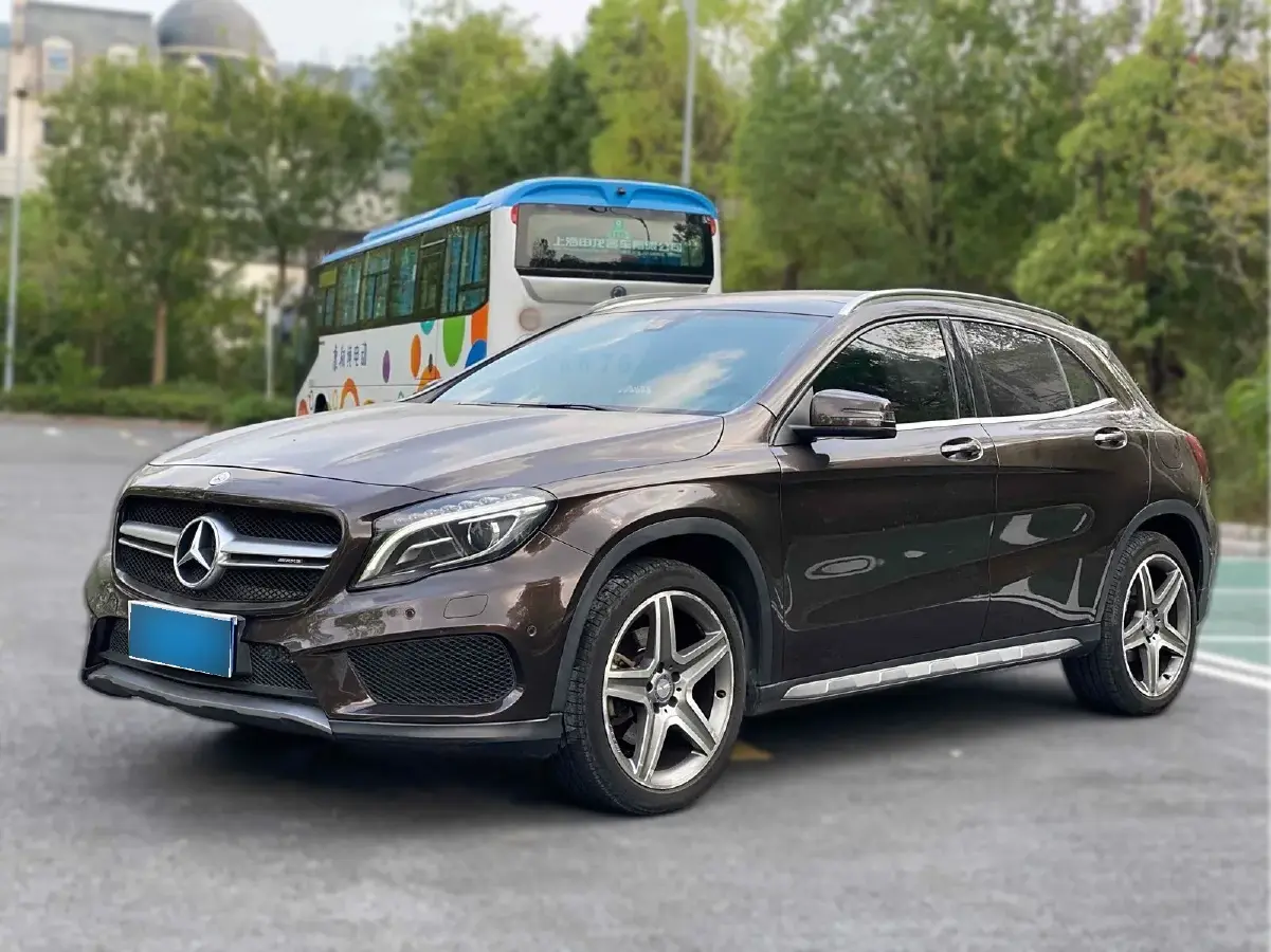2015 Mercedes-Benz GLA Class 2.0T 211HP L4 7DCT