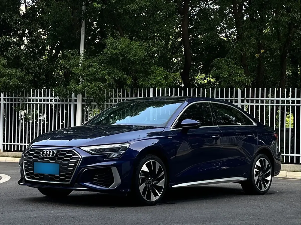 2022 Audi A3 1.4T 150HP L4 7DCT