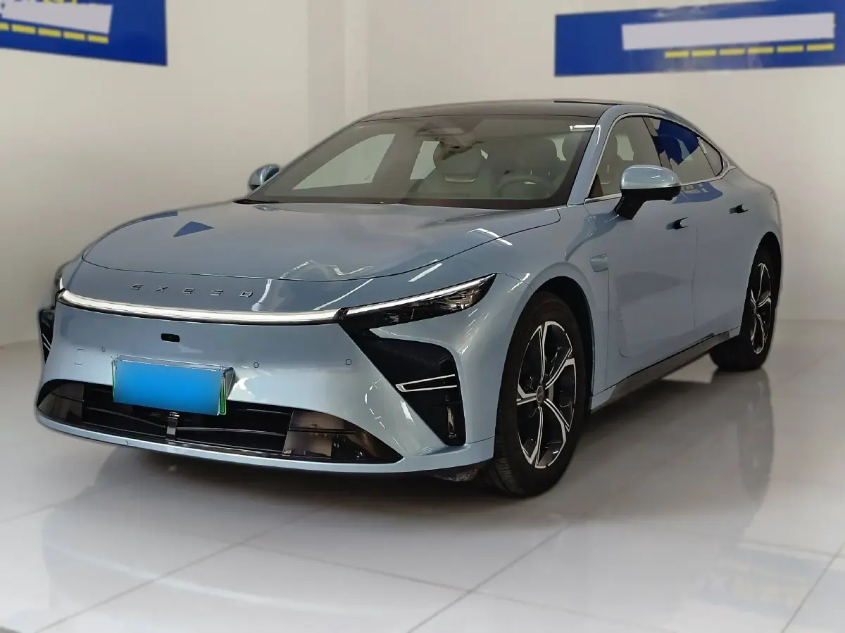 2024 Exceed Sterra ES BEV 79.9KWH