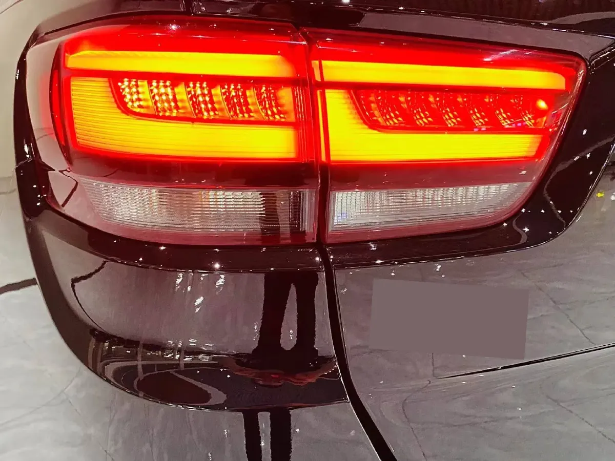 2017 Kia KX7 2.0T 241HP L4 6AT,autocango,china used car exporter,china ev exporter,chinese used car exporter,chinese used ev exporter