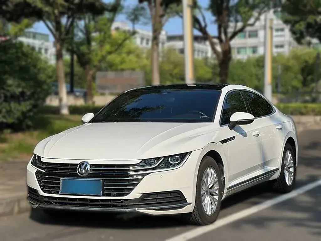 2019 Volkswagen CC 2.0T 186HP L4 7DCT