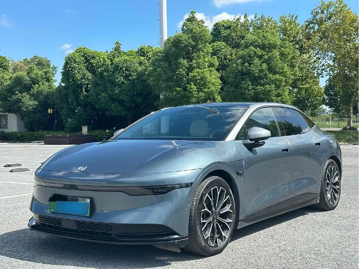 2024 Zeekr 007 BEV 75KWH