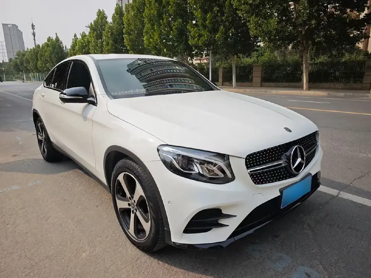 2019 Mercedes-Benz GLC Coupe 2.0T 184HP L4 9AT