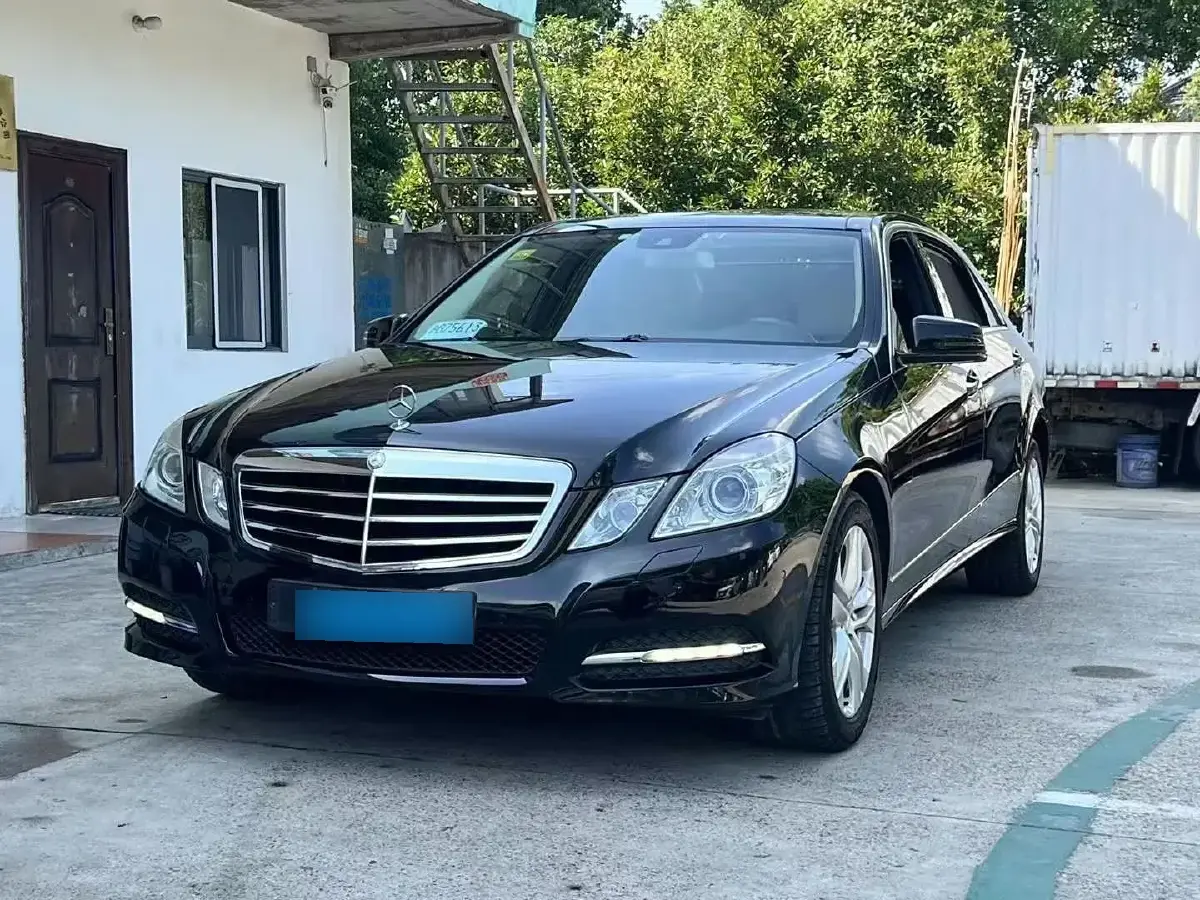 2011 Mercedes-Benz E Class 3.0L 245HP V6 7AT