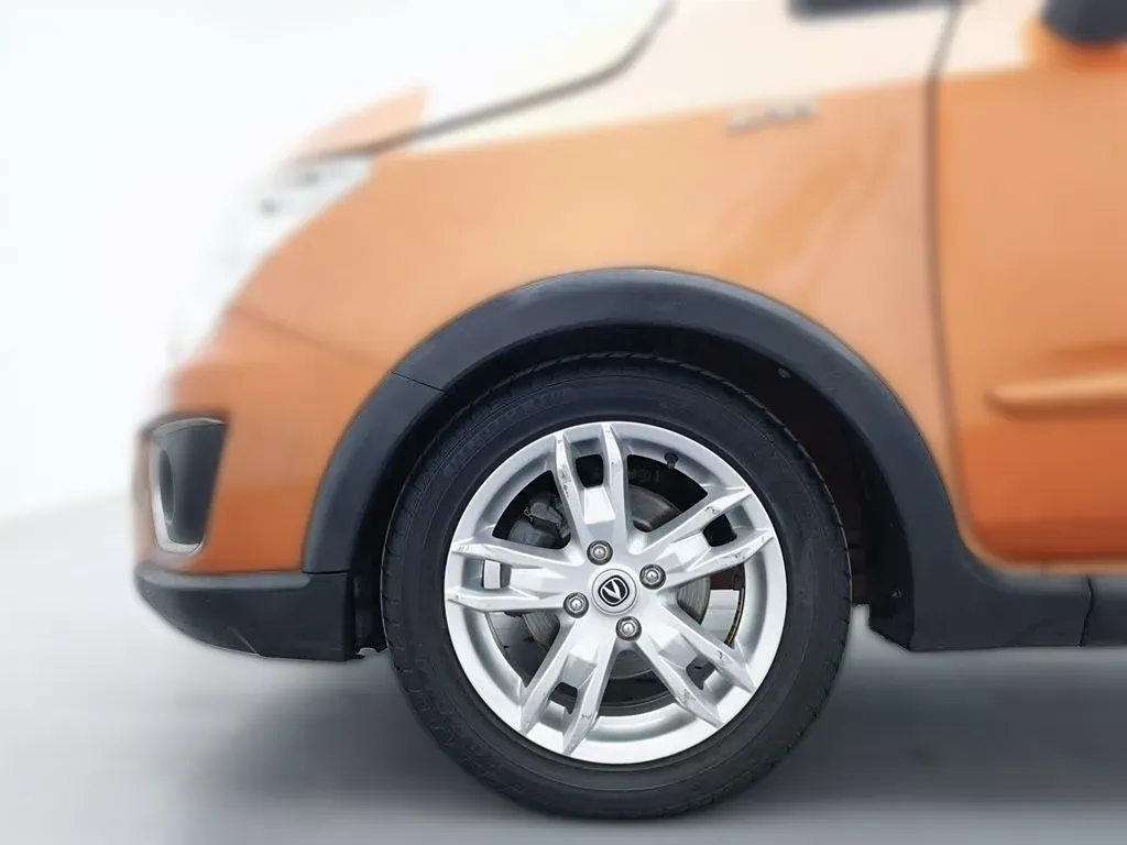 2014 ChangAn CX20 1.4L 101HP L4 5MT,autocango,china used car exporter,china ev exporter,chinese used car exporter,chinese used ev exporter