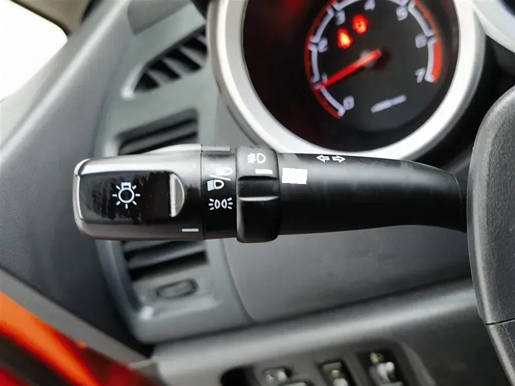 2014 ChangAn CX20 1.4L 101HP L4 5MT,autocango,china used car exporter,china ev exporter,chinese used car exporter,chinese used ev exporter