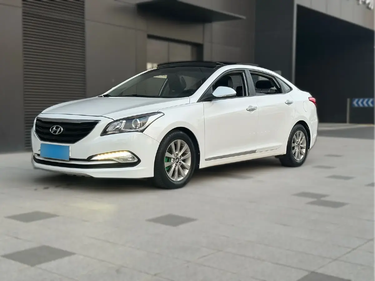 2015 Hyundai Elantra 1.6L 128HP L4 6AT