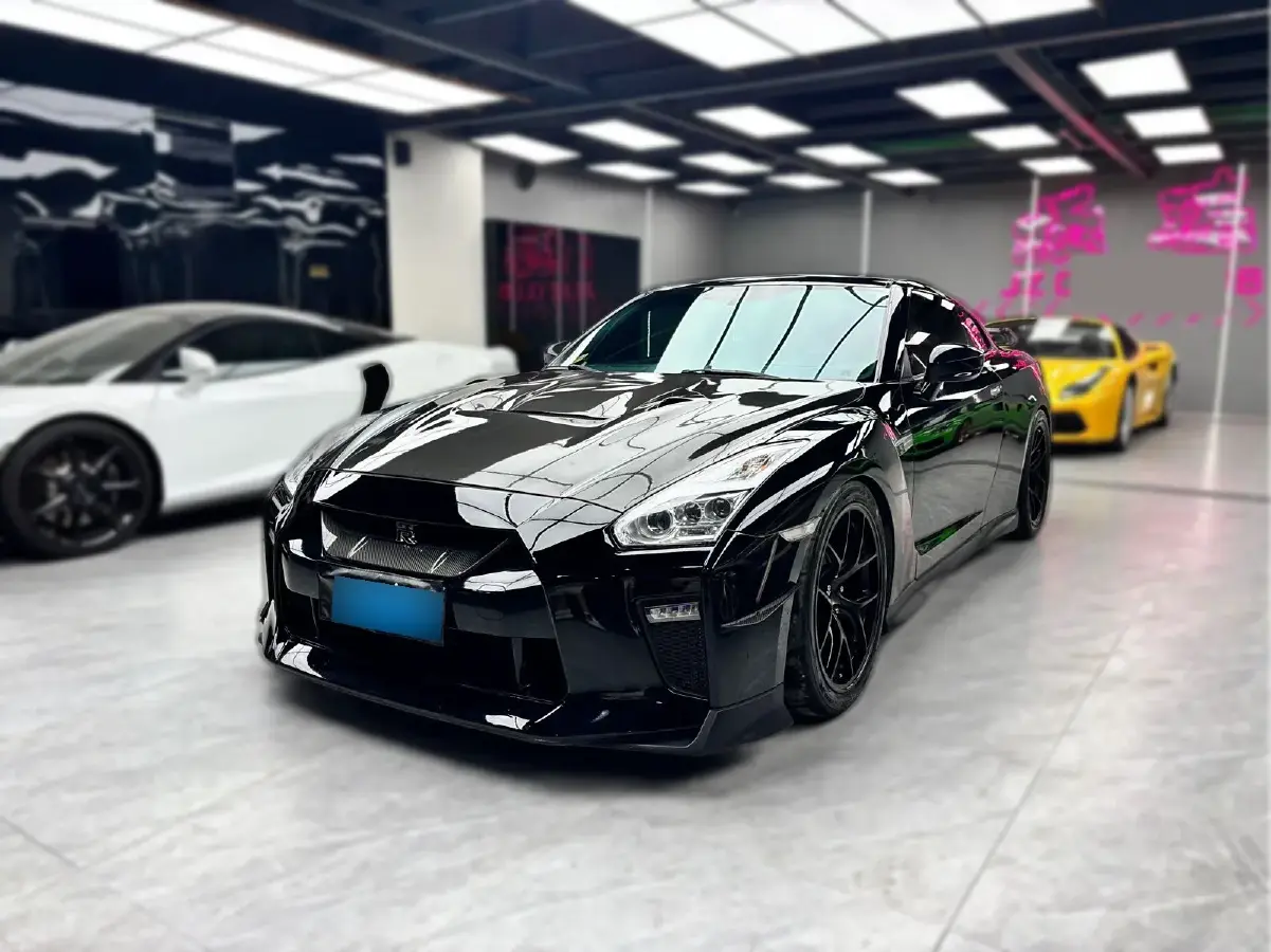 2012 Nissan GT-R 3.8T 530HP V6 6DCT