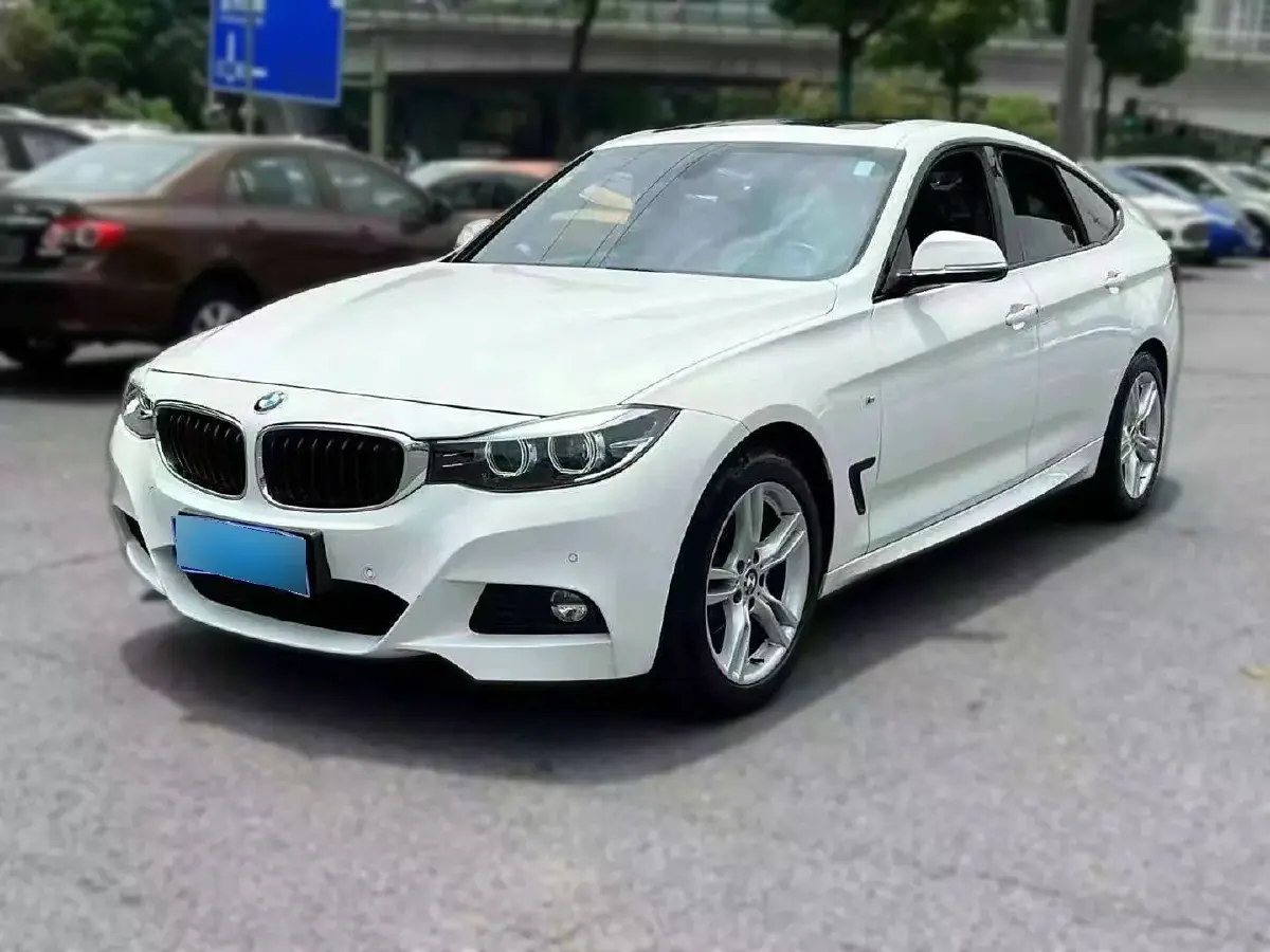 2018 BMW 3 Series GT 2.0T 184HP L4 8AT