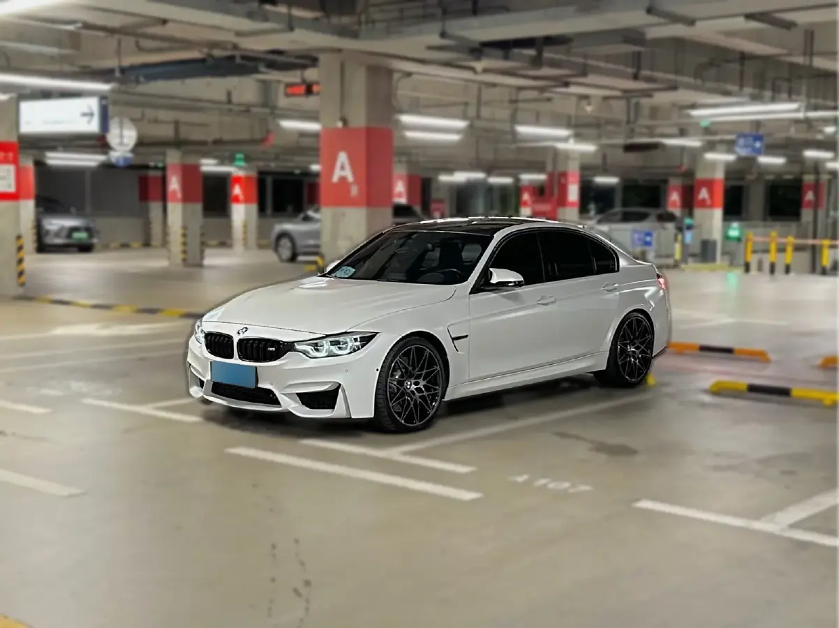 2018 BMW M3 3.0T 450HP L6 7DCT
