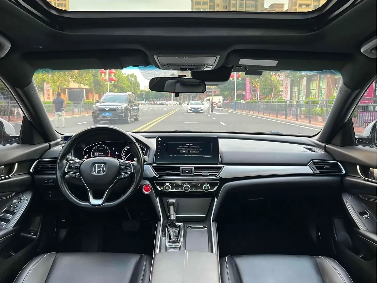 2022 Honda Inspire 1.5T 194HP L4 CVT,autocango,china used car exporter,china ev exporter,chinese used car exporter,chinese used ev exporter