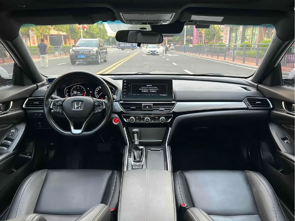 2022 Honda Inspire 1.5T 194HP L4 CVT,autocango,china used car exporter,china ev exporter,chinese used car exporter,chinese used ev exporter