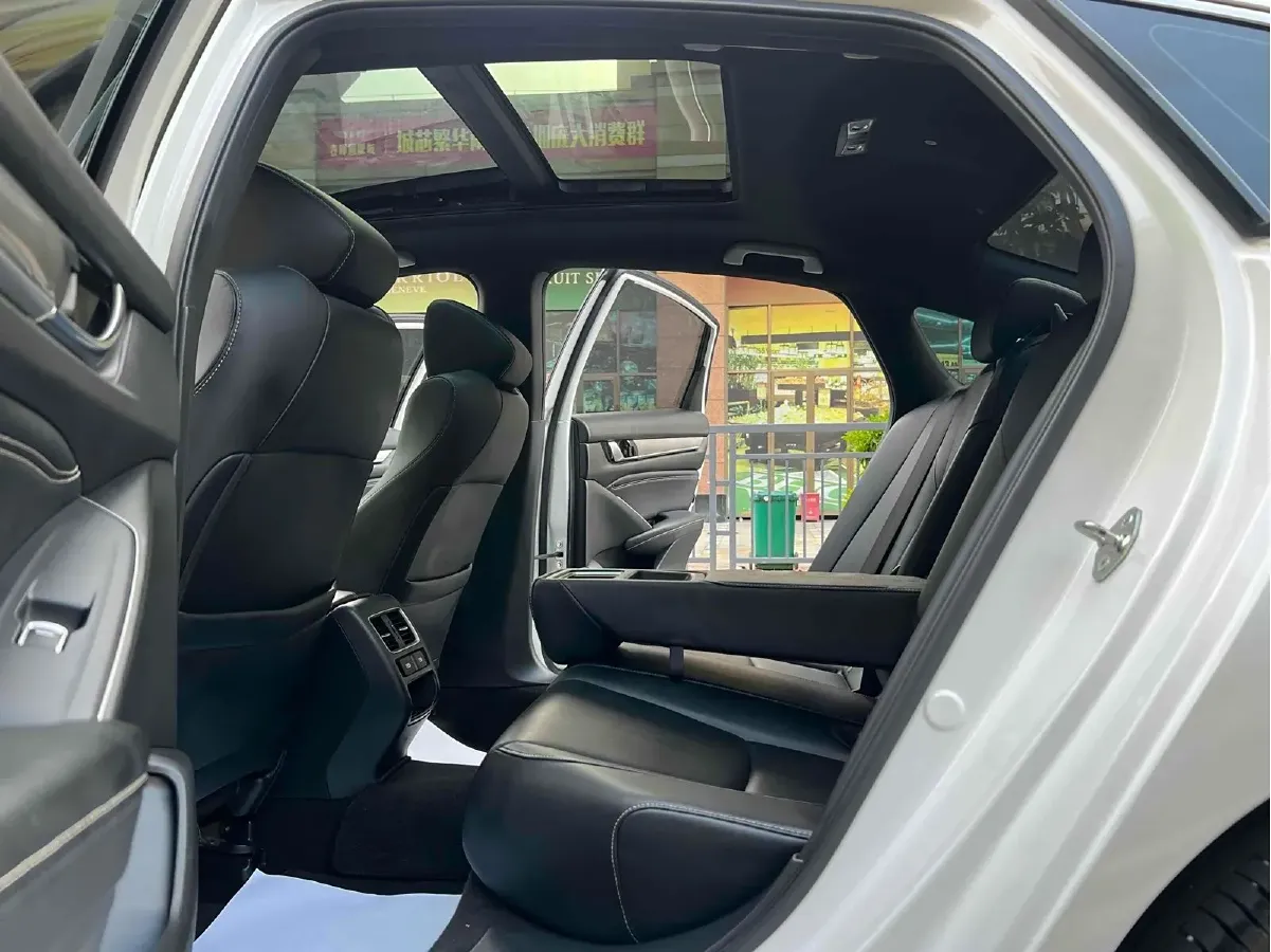 2022 Honda Inspire 1.5T 194HP L4 CVT,autocango,china used car exporter,china ev exporter,chinese used car exporter,chinese used ev exporter