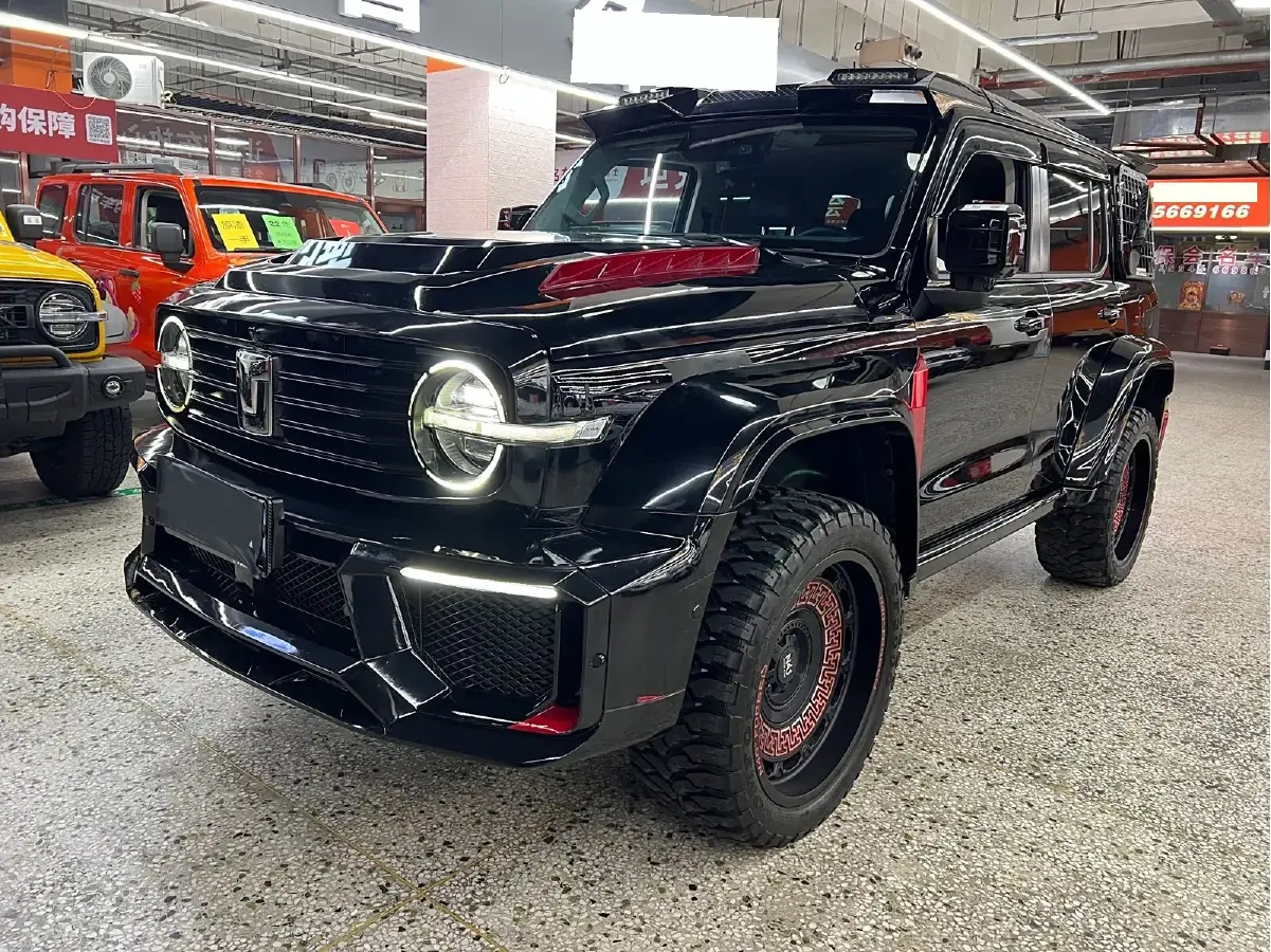 2023 Tank 300 2.0T 227HP L4 8AT