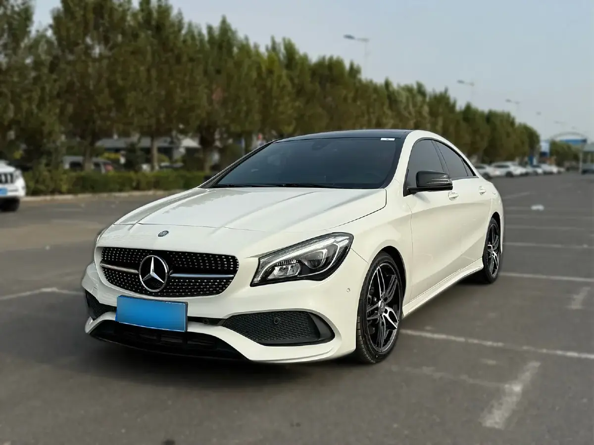 2016 Mercedes-Benz CLA Class 2.0T 184HP L4 7DCT