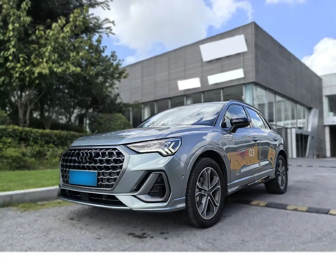 2023 Audi Q3 2.0T 220HP L4 7DCT