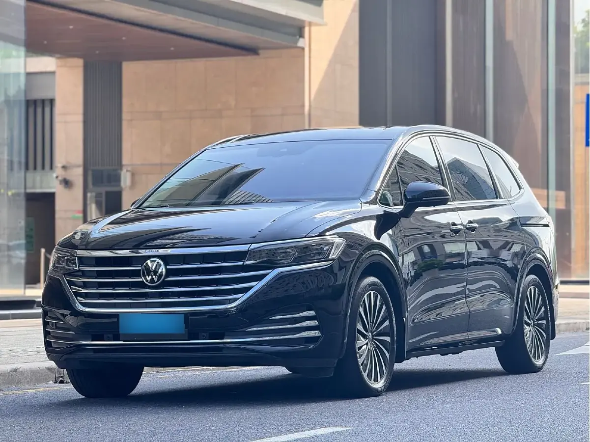 2023 Volkswagen Viloran 2.0T 220HP L4 7DCT