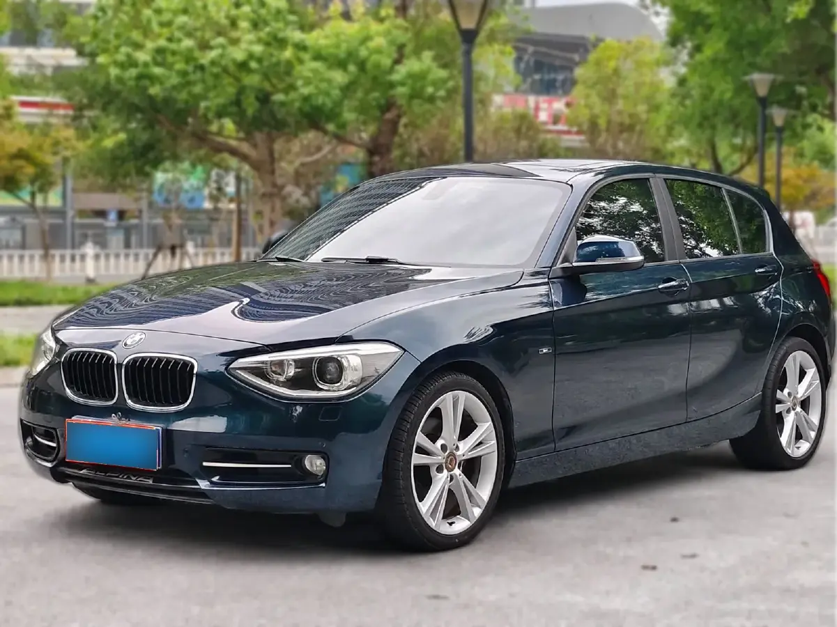 2013 BMW 1 Series 1.6T 170HP L4 8AT