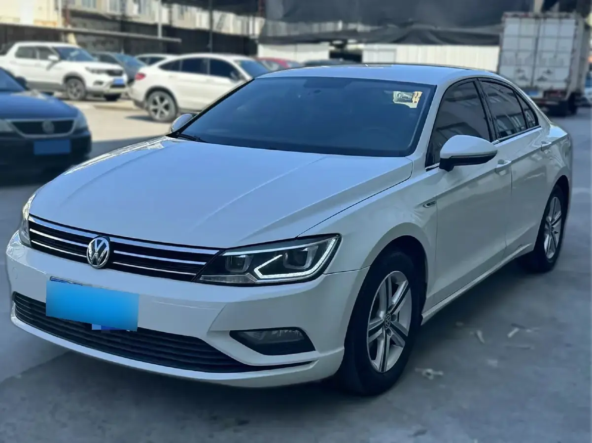 2018 Volkswagen Lamando 1.4T 131HP L4 7DCT