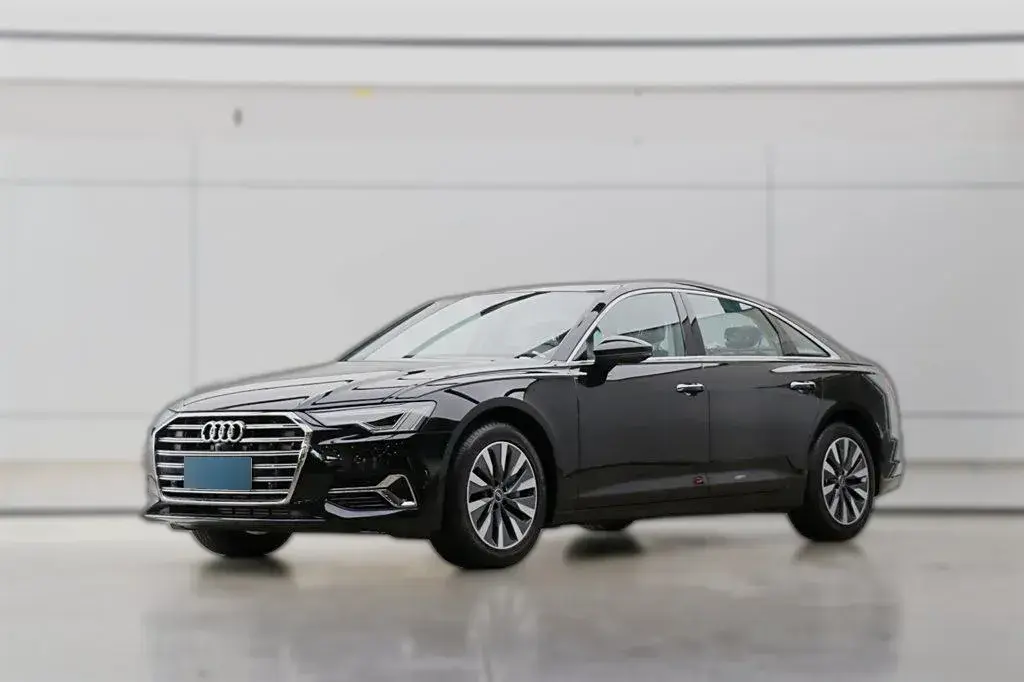 2024 Audi A6L 2.0T 245HP L4 7DCT