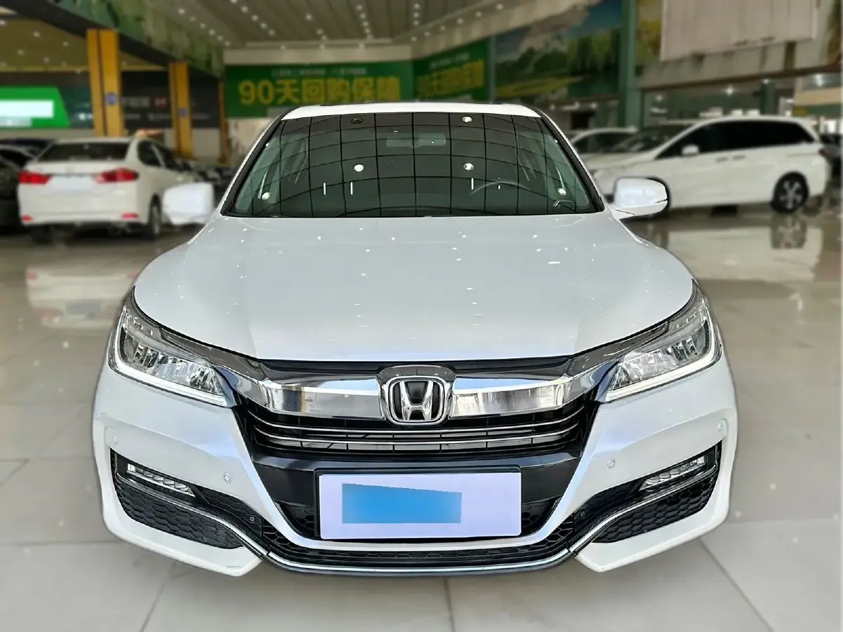2016 Honda Accord 2.0L 146HP L4 E-CVT Hybrid