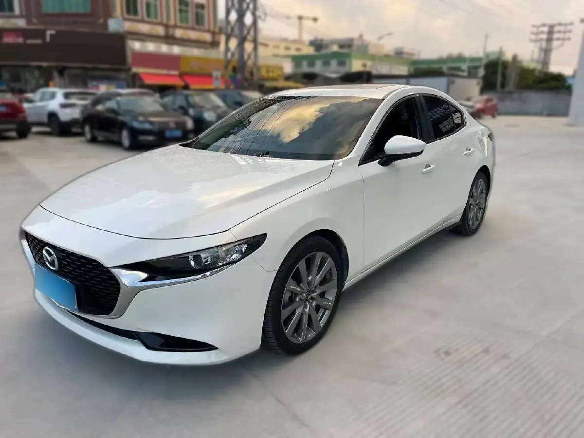 2022 Mazda 3 Axela 2.0L 158HP L4 6AT