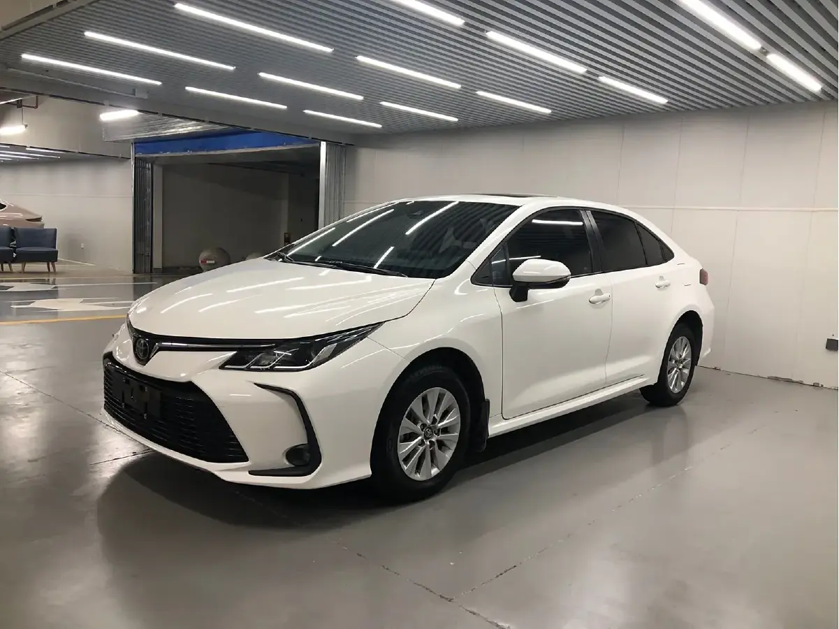 2021 Toyota Corolla 1.2T 116HP L4 CVT