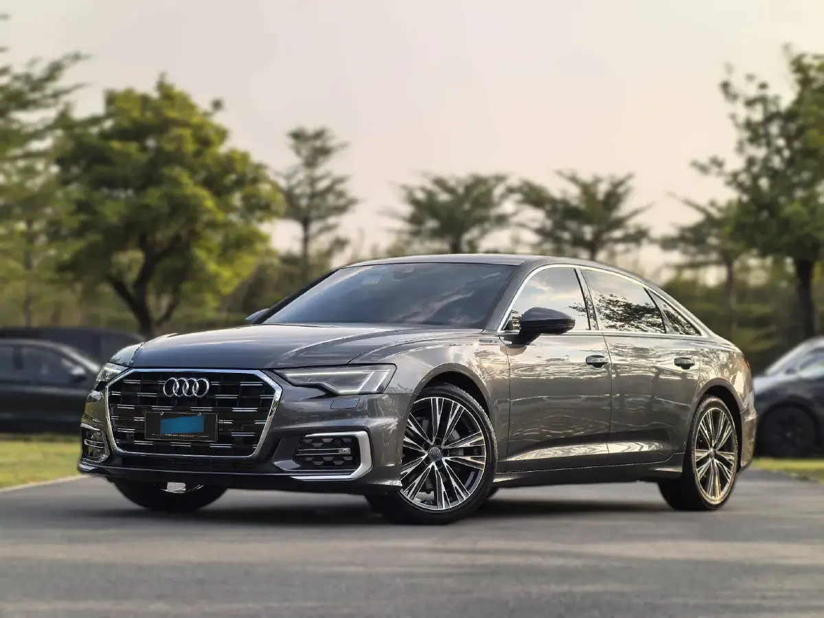 2021 Audi A6L 2.0T 224HP L4 7DCT