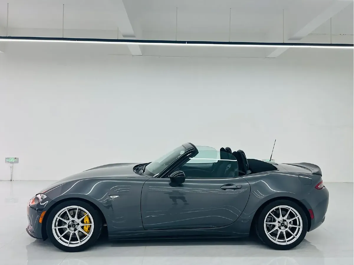 2018 Mazda MX-5 2.0L 158HP L4 6AT,autocango,china used car exporter,china ev exporter,chinese used car exporter,chinese used ev exporter