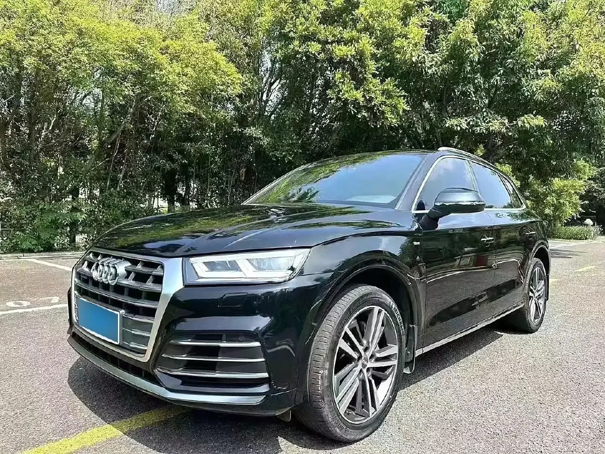 2020 Audi Q5L 2.0T 252HP L4 7DCT