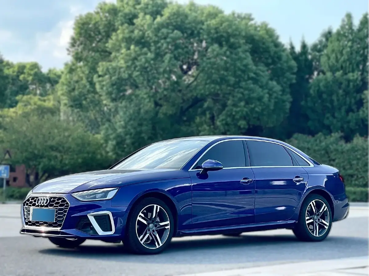 2020 Audi A4L 2.0T 190HP L4 7DCT