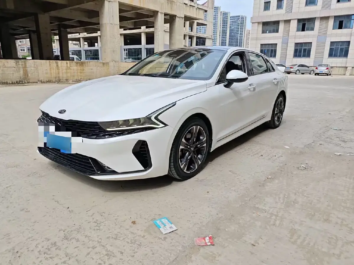 2020 Kia K5 1.5T 170HP L4 7DCT