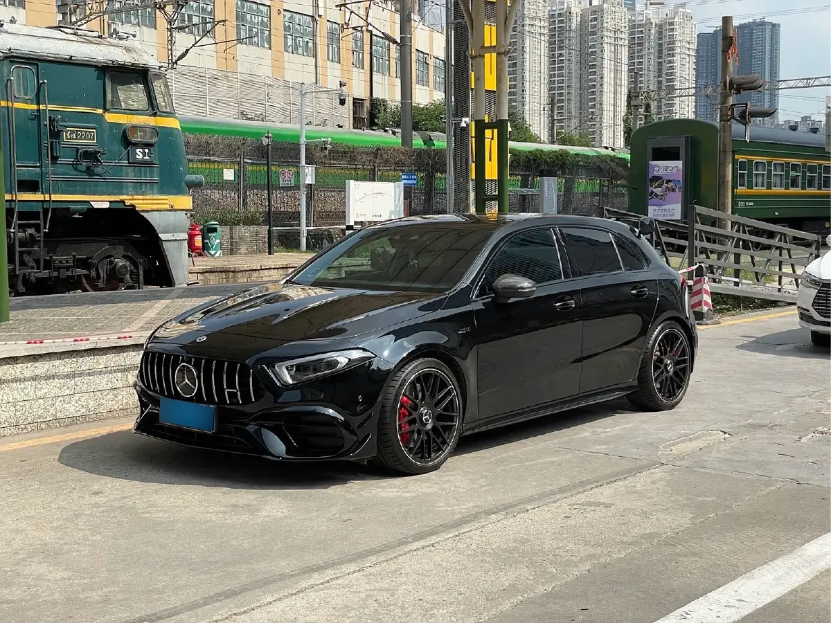 2022 Mercedes-Benz A AMG 2.0T 387HP L4 8DCT