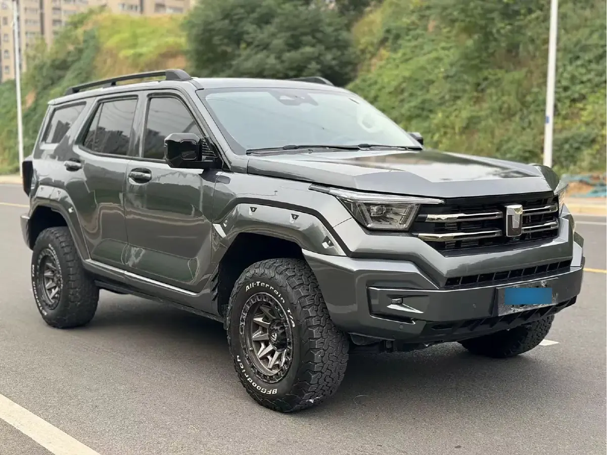 2023 Tank 400 2.0T 252HP L4 9AT PHEV 37.1KWH