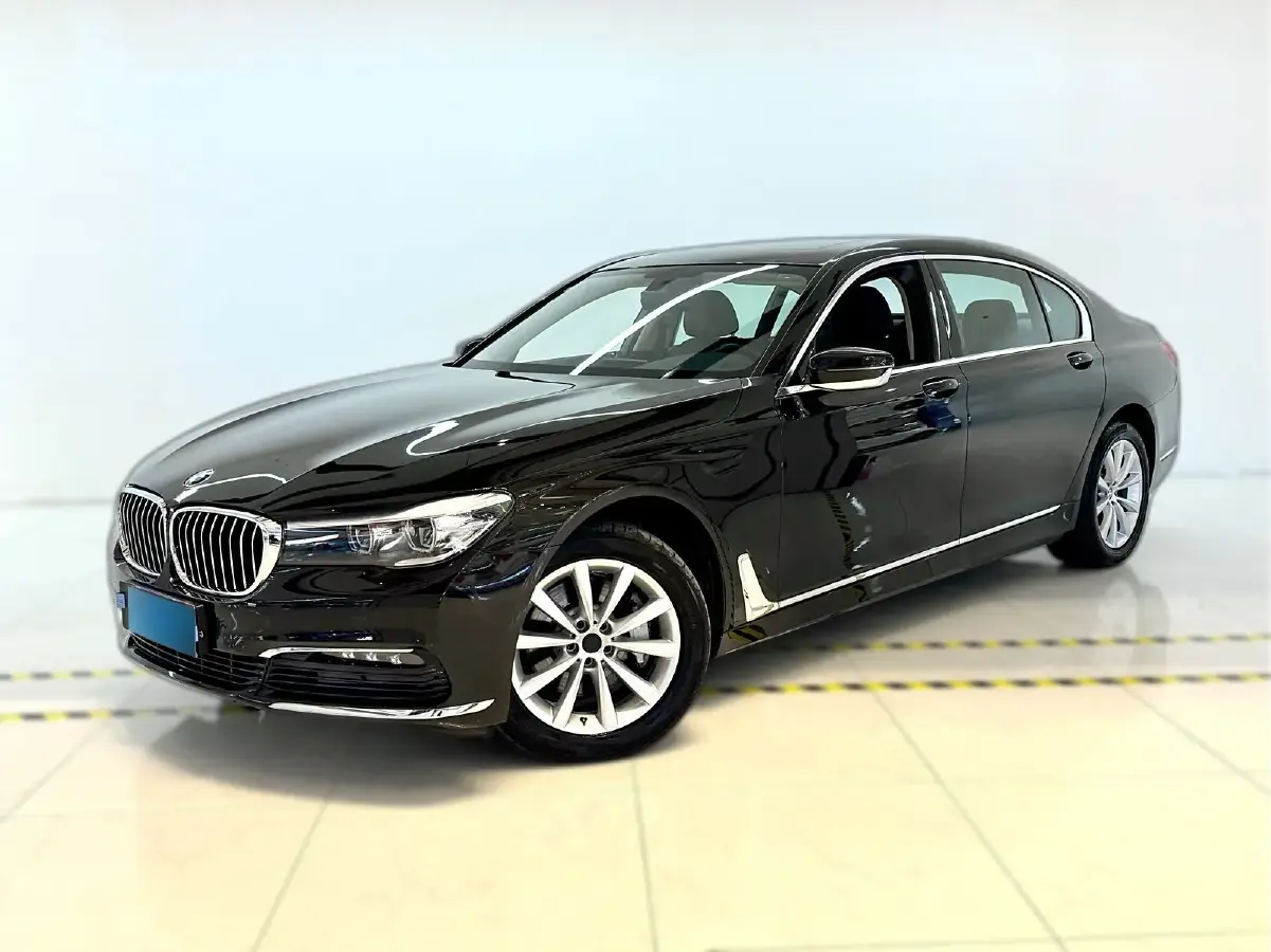 2017 BMW 7 Series 2.0T 258HP L4 8AT