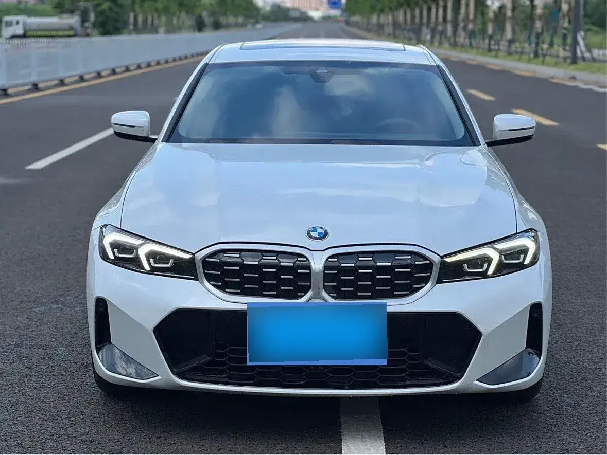 2023 BMW 3 Series 2.0T 184HP L4 8AT