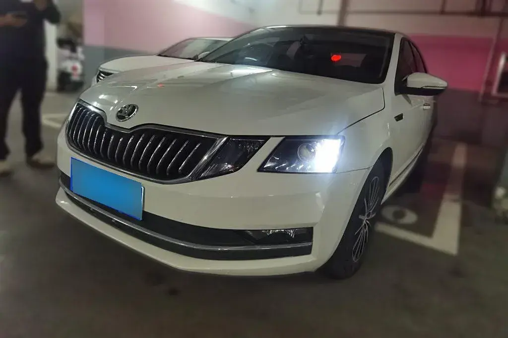 2019 Skoda Octavia 1.5L 116HP L4 6AT