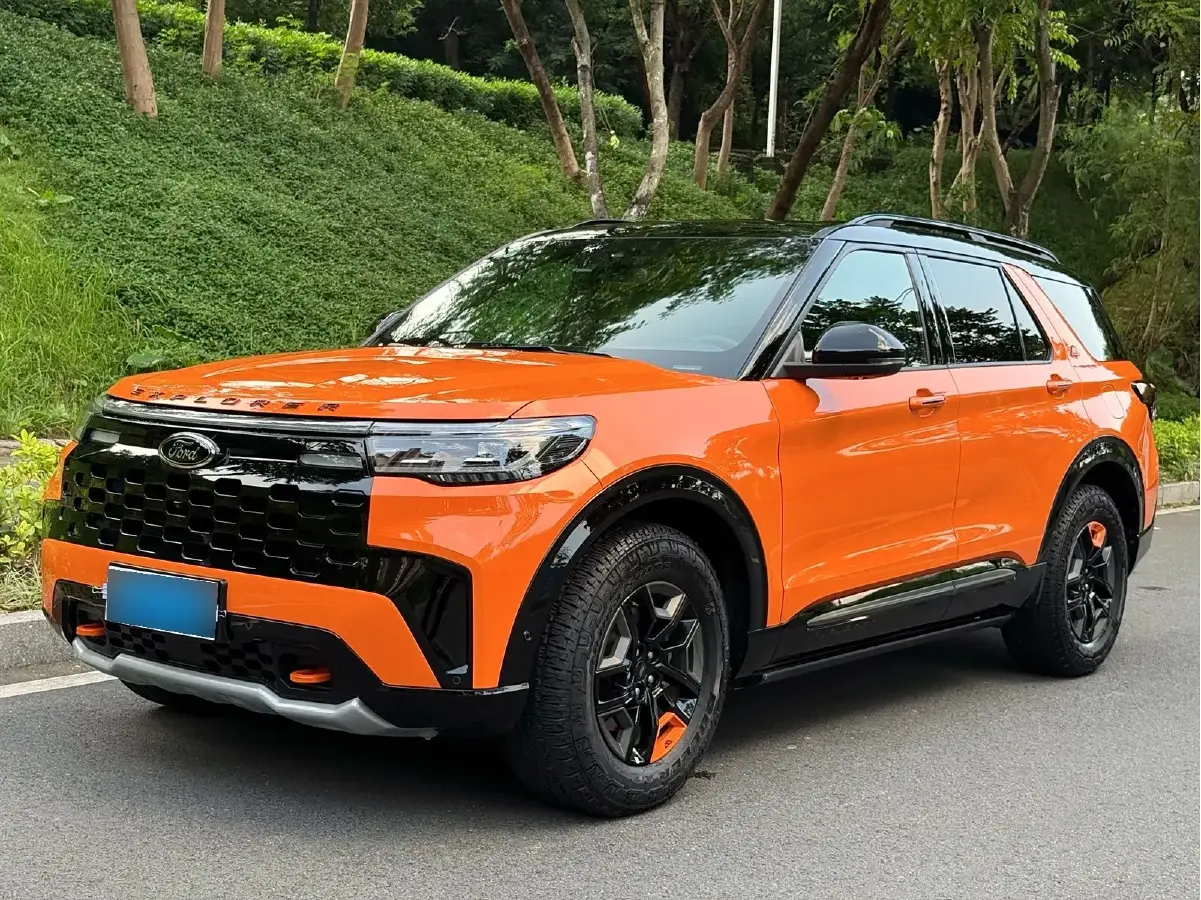 2023 Ford Explorer 2.3T 276HP L4 10AT